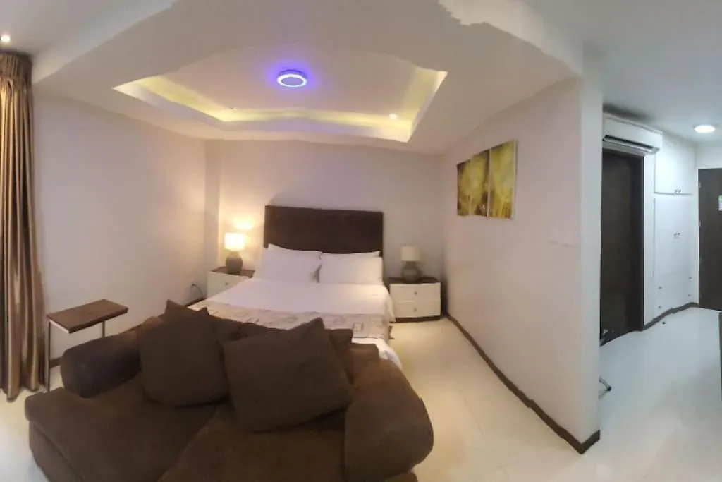 Sheryll Escapes - 314 La Grande, Comfy Studio With Hotel Amenities! آنغلوس